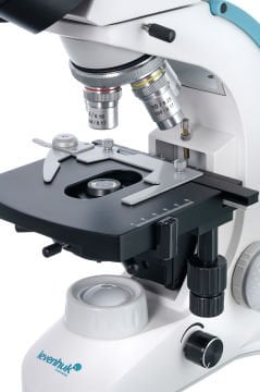 Levenhuk 900T Trinoküler Mikroskop