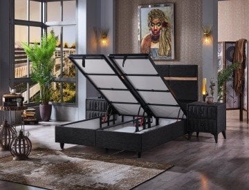 Roma Başlıksız Baza