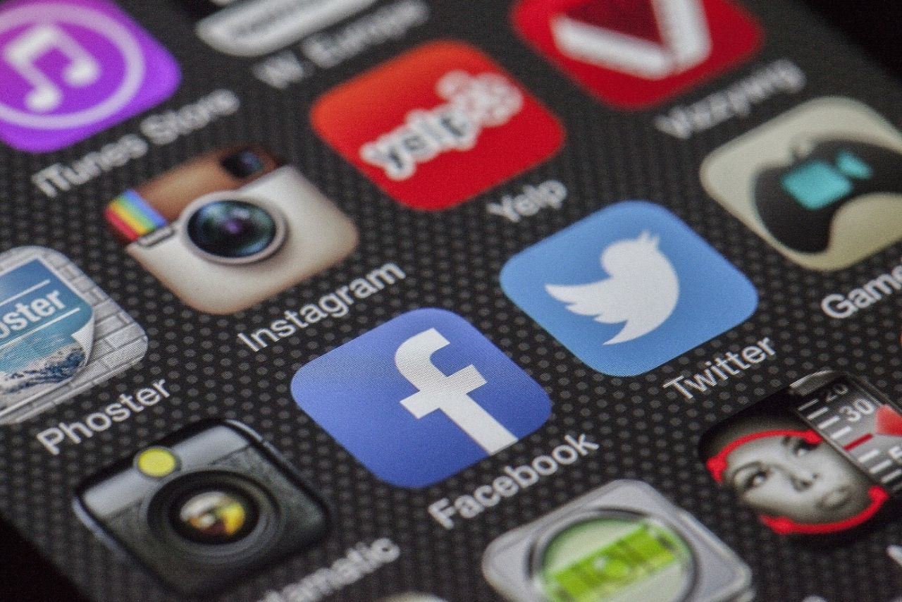 Sosyal Medya Bağımlılığı Nasıl Geçer? Sosyal Medya Bağımlılığından Kurtulmak