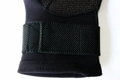 3 mm. Kevlar/Neopren Eldiven Kevlar Eldiven 3mm. (M)