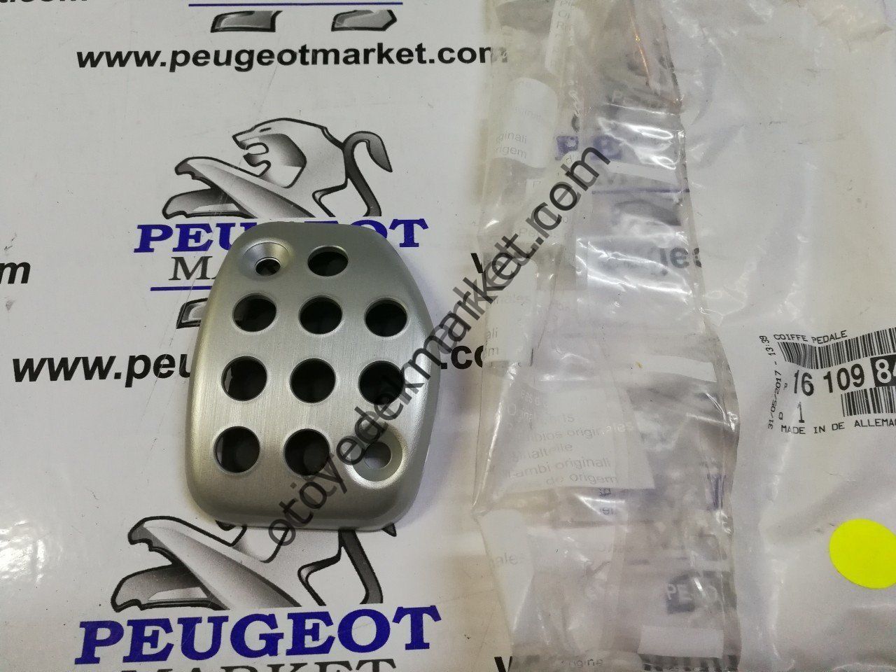 PEUGEOT 301 ALÜMİNYUM DEBRİYAJ PEDAL PAPUCU (ORJİNAL)