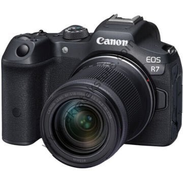 EOS R7 18-150mm