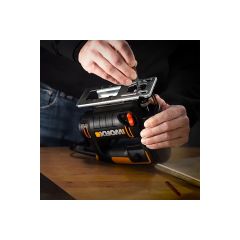 Worx WX479 750WATT Profesyonel Devir Ayarlı Dekupaj Testere