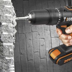 Worx WX371.10 20Volt2Ah. Li-ion Çift Akülü Profesyonel Şarjlı Darbeli Matkap + 30 Parça Aksesuar Seti