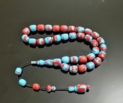 sistem püsküllü tamamı özel işçilikli kapsül kesim bordo mavi arizona firuze tesbih