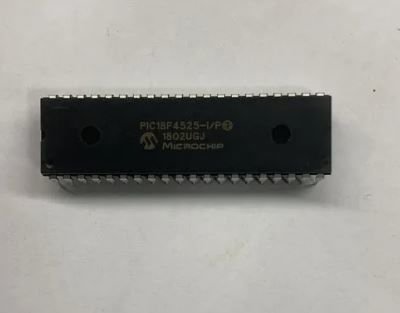 PIC18F4525-I/P 8-Bit 40MHz DIP40 Mikrodenetleyici (18F4525)