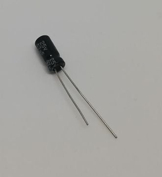 47uF 25V Elektrolitik Kondansatör 5X7 RM:2.5