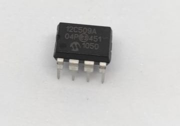 PIC12C509A-04/P 8-Bit 4MHz Mikrodenetleyici DIP8