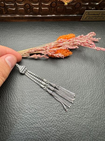 Özel Tasarım Gümüş Püskül