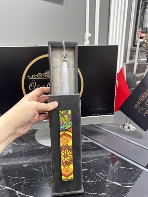 Kadife Motif İşlemeli Gri Renk Tesbih Kutusu