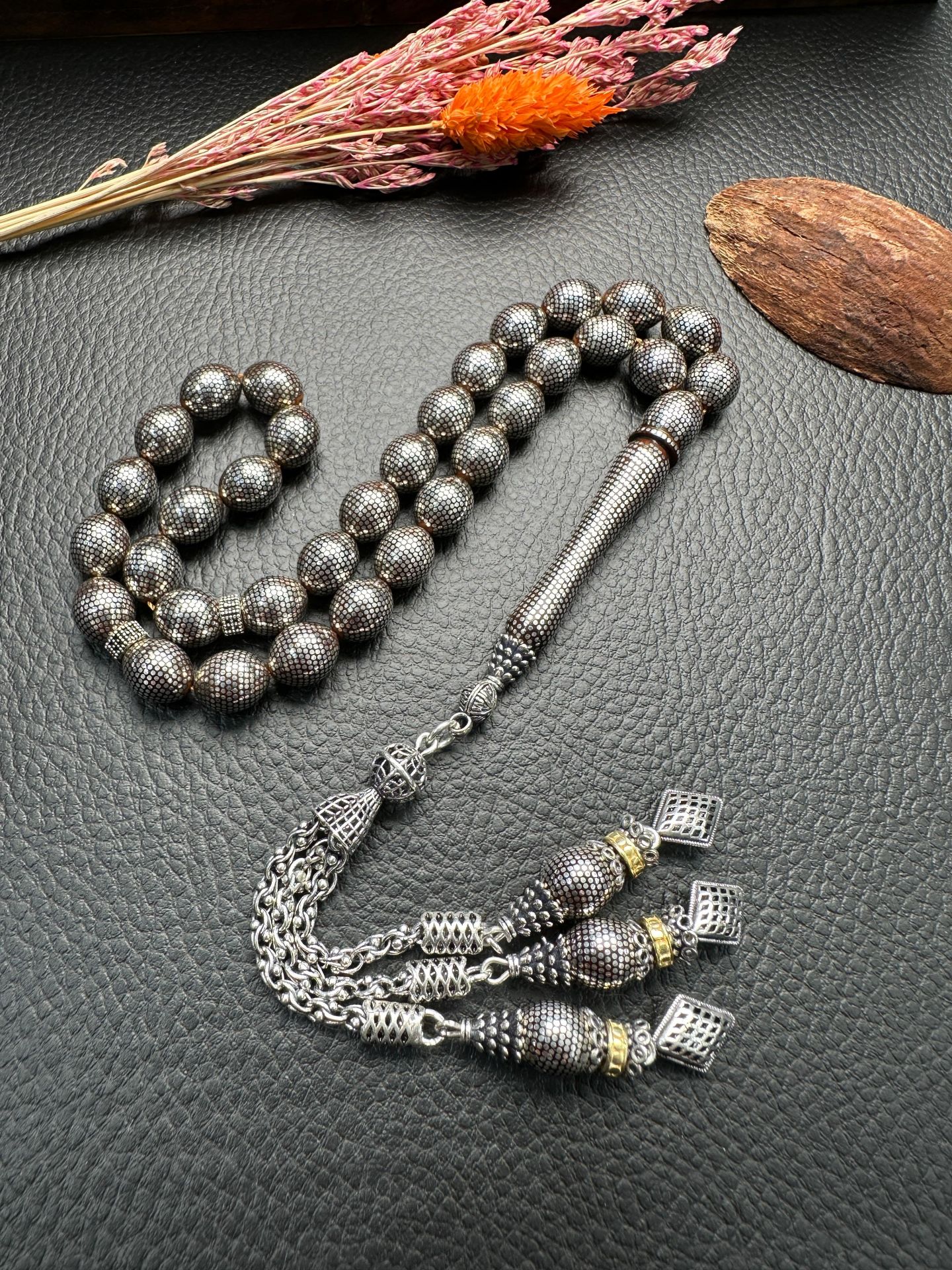 Beyzi  Model Gümüş İşlemeli Kuka Tesbih