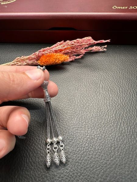 Özel Tasarım Gümüş Püskül