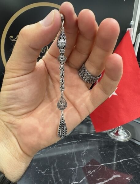 Tekli Arnavut Zincir Gümüş Püskül