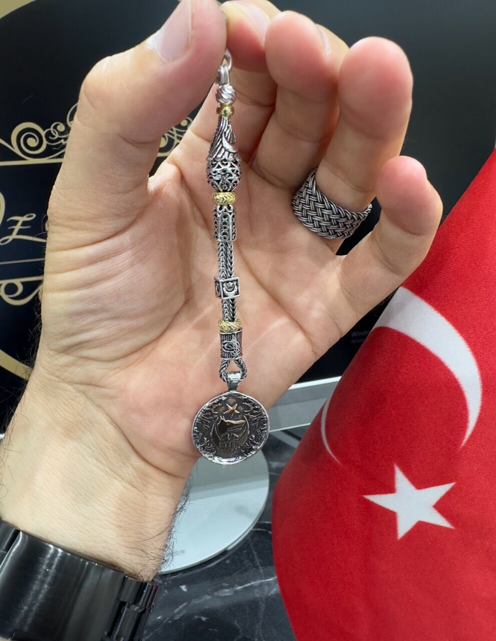 Özel Kurt Kafası Tasarım Gümüş Püskül