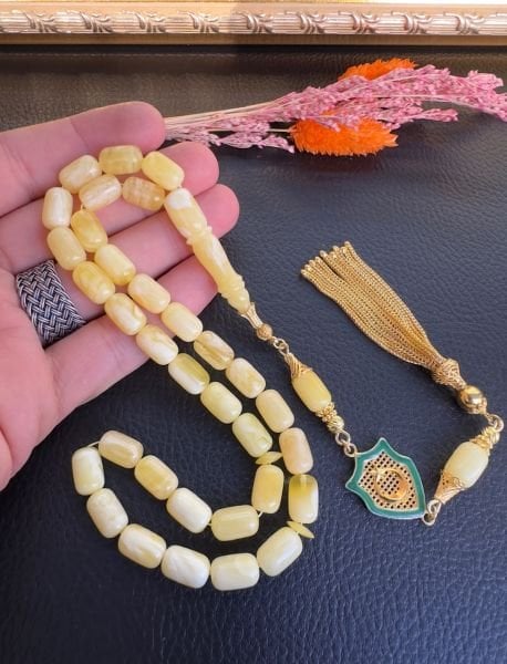 Kapsül Model Rus Kaya Damla Kehribar Tesbih