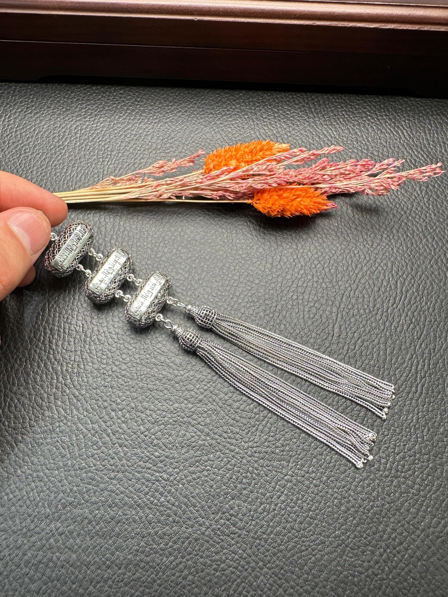 Özel Tasarım Gümüş Püskül