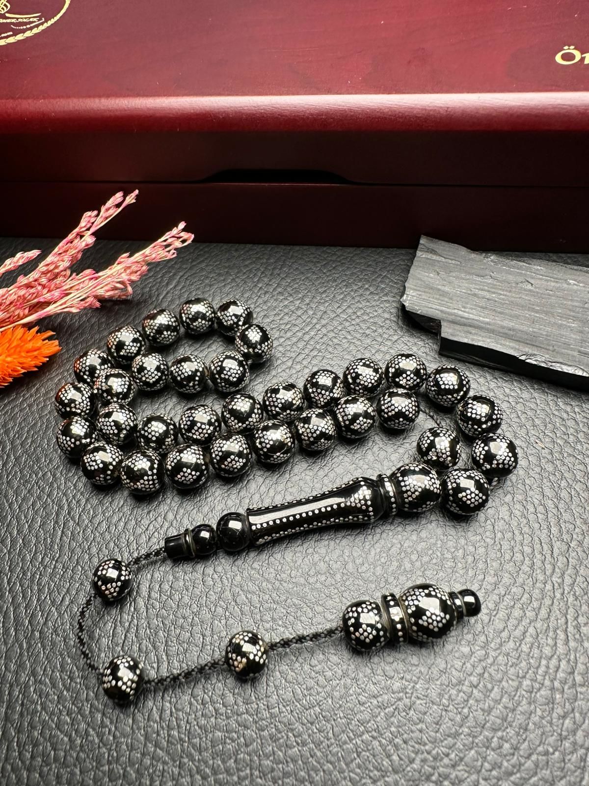 Piramit Gümüş İşlemeli Erzurum Oltu Taşı Tesbih