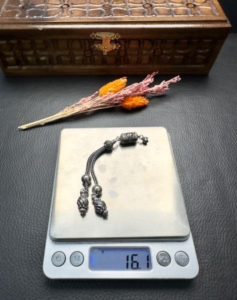 Özel Fizyonlu Tasarım Gümüş Püskül