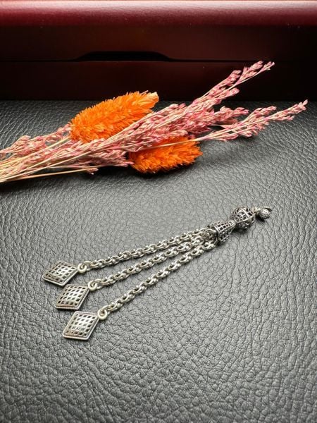 Özel Tasarım Gümüş Püskül