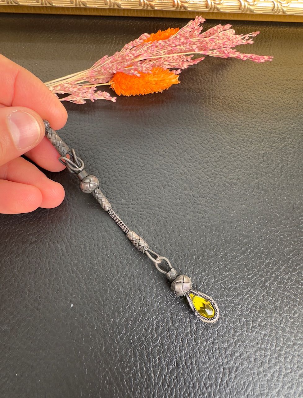 Tekli Model Sarı Renk Kazaz Püskül