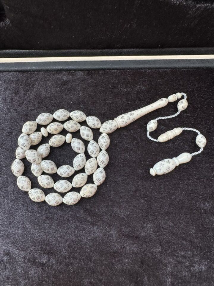 Beyzi Model 925 Ayar Gümüş İşlemeli Fil Dişi Tesbih