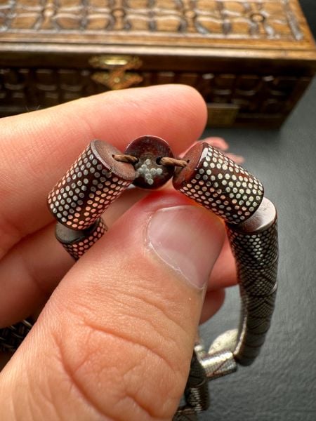 Kesme Model Kamil Puğ Gümüş İşlemeli Kuka Tesbih