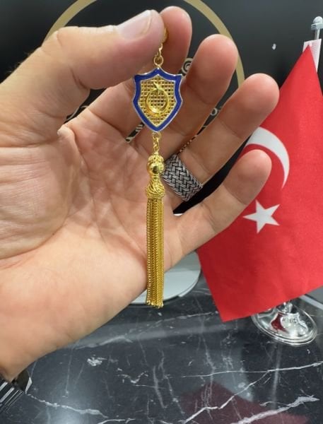 Ayyıldız Tasarım Altın Yaldızlı Gümüş Püskül