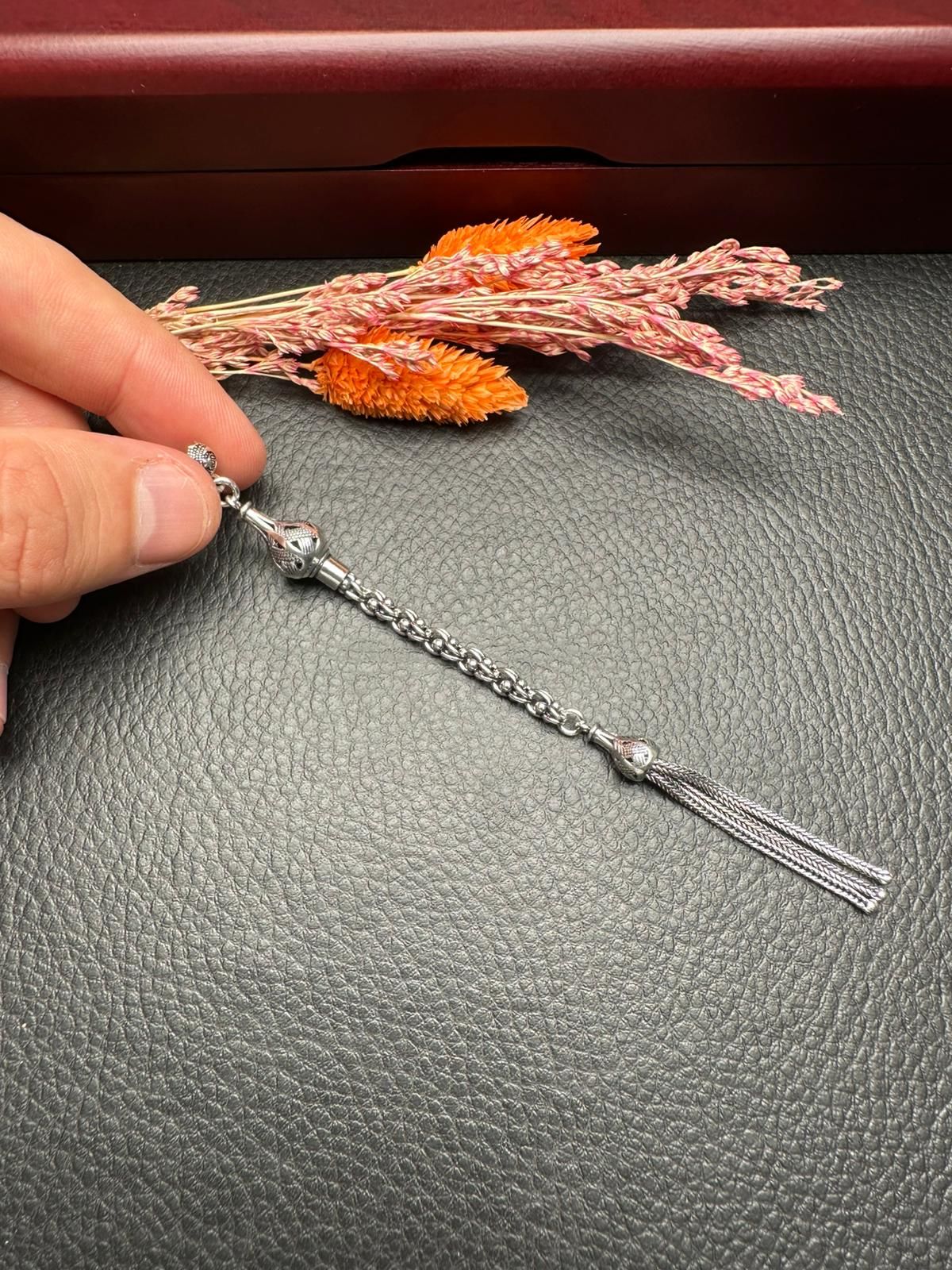 Özel Tasarım Gümüş Püskül