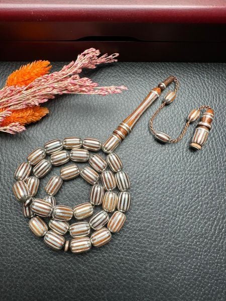 Kapsül Model Gümüş Yarma Yılan Ağacı Tesbih