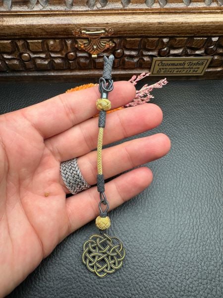 Özel Tasarım Kazaz Püskül