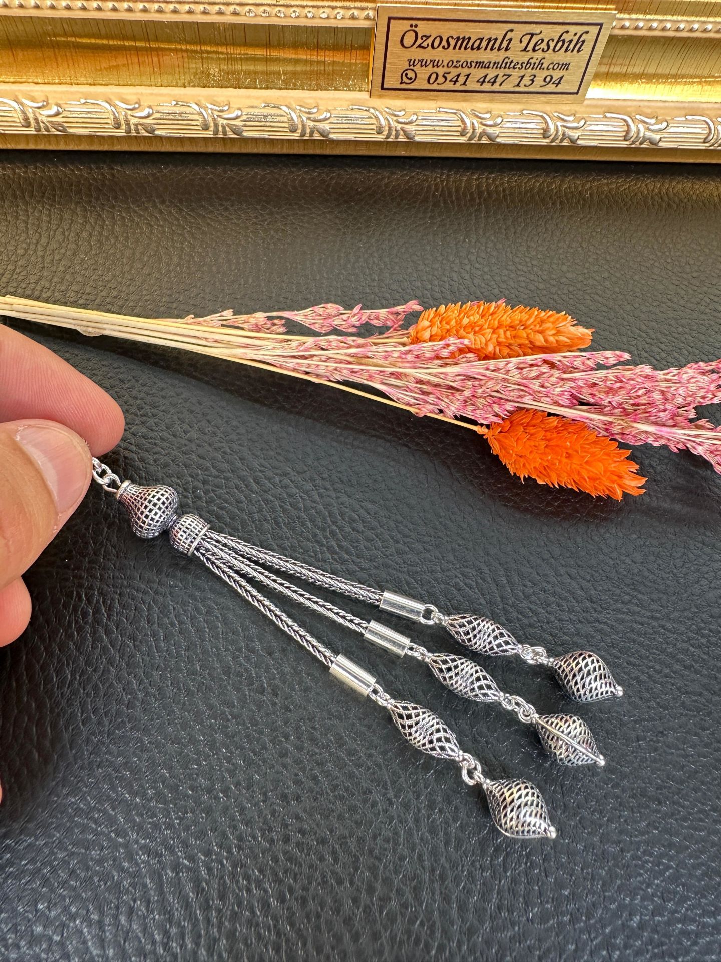 Özel Tasarım Gümüş Püskül