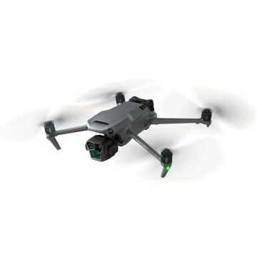 DJI Mavic 3 Pro Fly More Combo (DJI RC PRO)