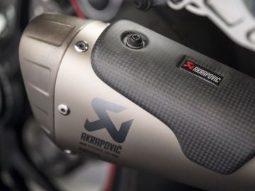 Ducati Panigale V4 / S 2022 Akrapovic Slip-On Egzoz
