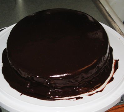 BLACK DEVIL'S FOOT CAKE