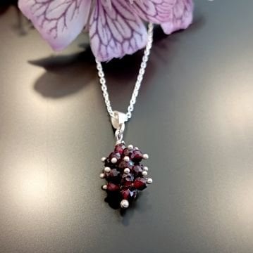 Lal (Garnet) Taşlı Salkım Gümüş Kolye