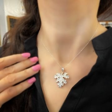 Çınar Yaprağı Tasarım Gümüş Kolye