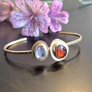 Karnelyan Agate ve Kuvars Taşı Tasarım Gümüş Bileklik