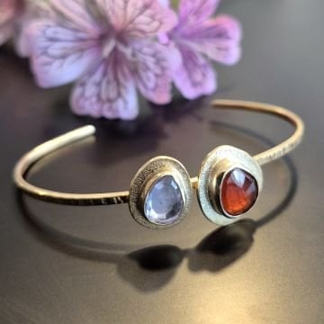 Karnelyan Agate ve Kuvars Taşı Tasarım Gümüş Bileklik