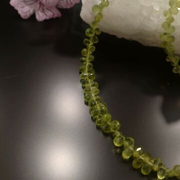 Zebercet ( Peridot)Gümüş Kolye
