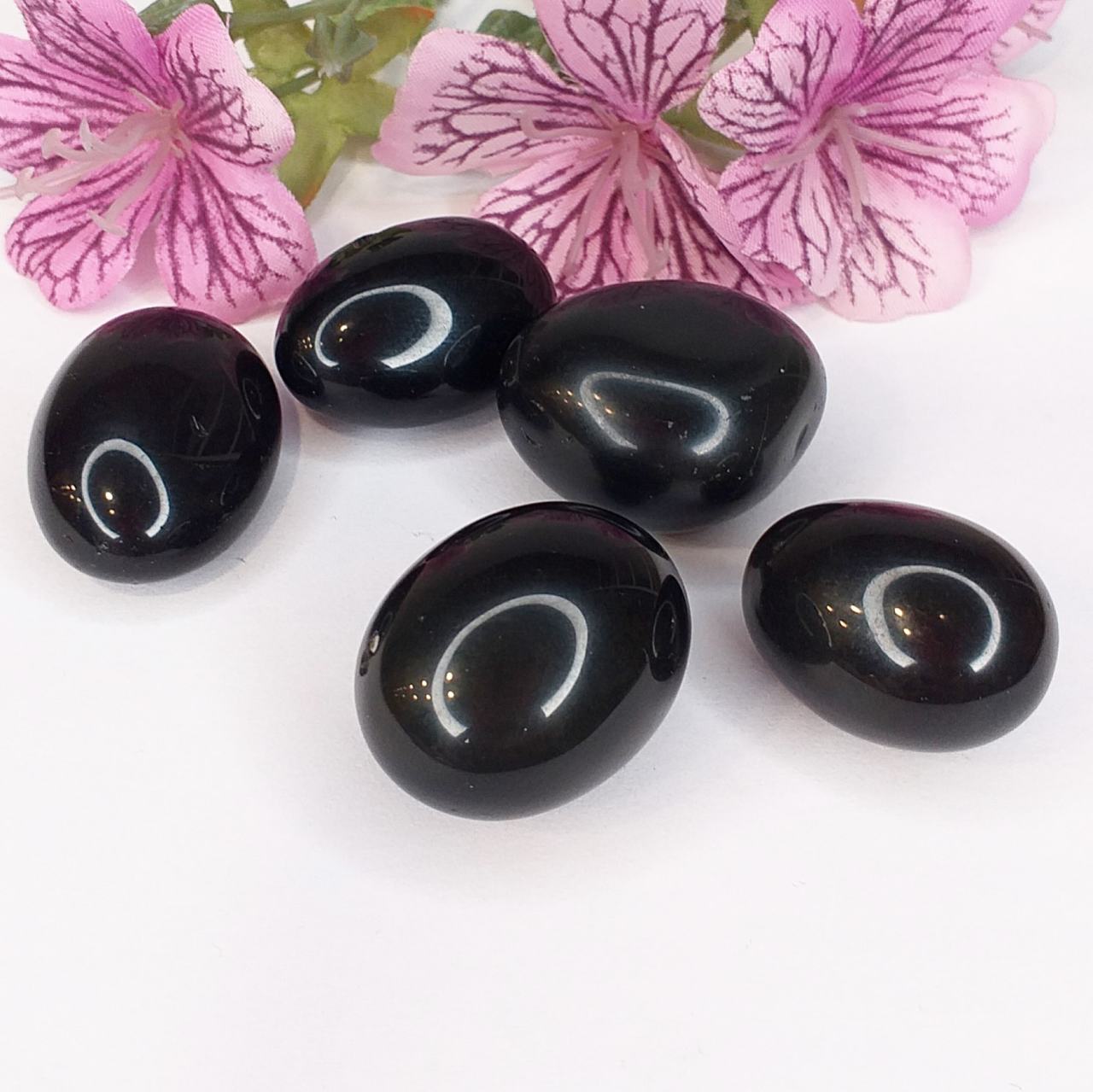 Obsidyen Taşı