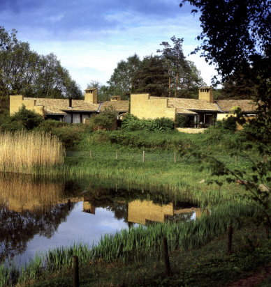 JORN UTZON HOUSES