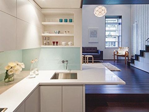 SMALL & CHIC INTERIORS