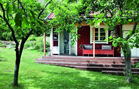 LIVING IN STYLE SCANDINAVIA