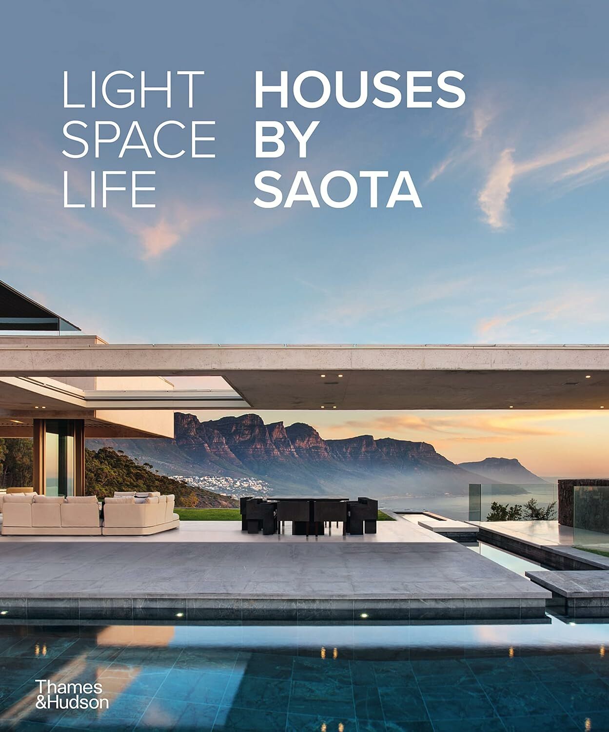 Light Space Life:Houses by Saota