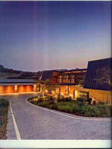 SUPER LUXURY-MODERN STYLE & HI-END INTERIOR