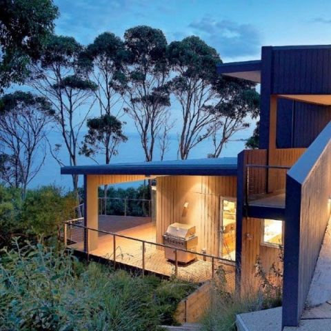 SEASIDE LIVING 50 REMARKABLE HOUSES