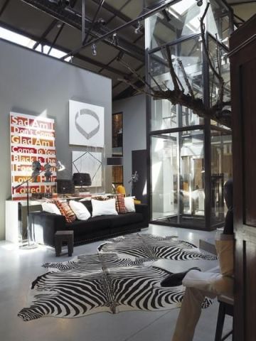 ANDREW MARTIN INTERIOR DESIGN REVIEW VOL.16