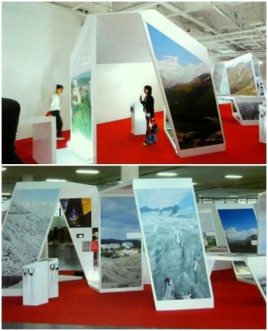 EXHIBITIONS AND SHOWROOMS