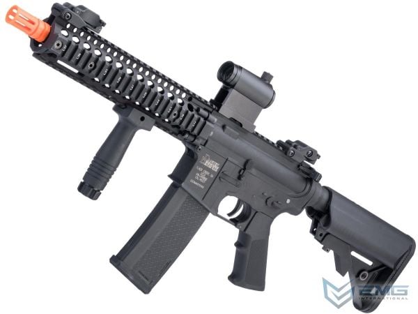 EMG Helios Daniel Defense Licensed MK18 Airsoft AEG Tüfek by Specna Arms AEG-SA-C19-DD