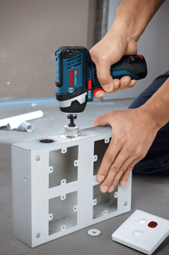 Bosch Professional GDR 12V-105 Akülü 12 Volt 2 Ah Çift Akülü Darbeli Somun Sıkma - Çantalı